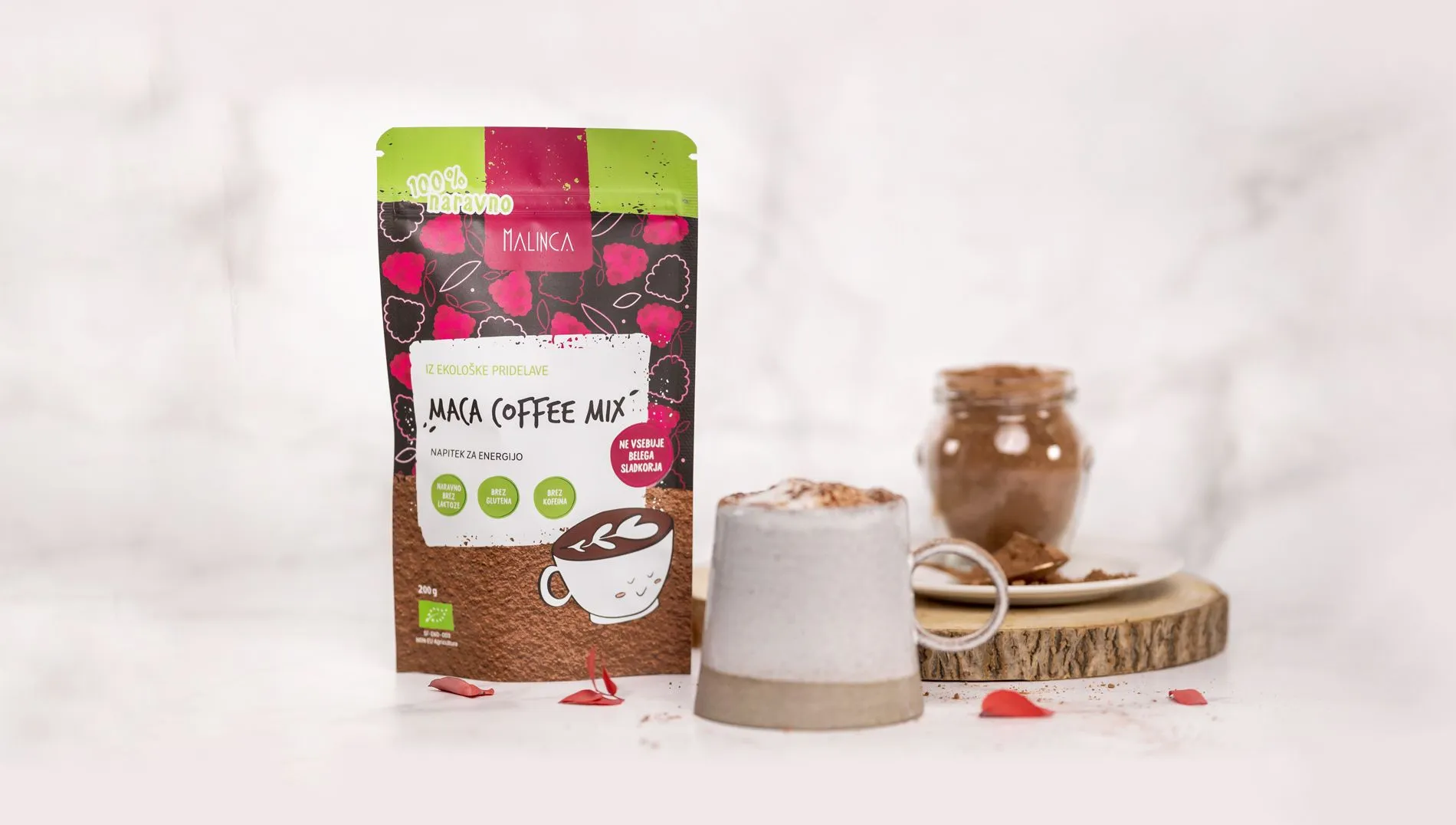 MACA COFFEE MIX
Hol dir einen natürlichen Energieschub ohne Koffein. 
Nur 3 Bio-Zutaten, Schokogeschmack und langanhaltende Energie.