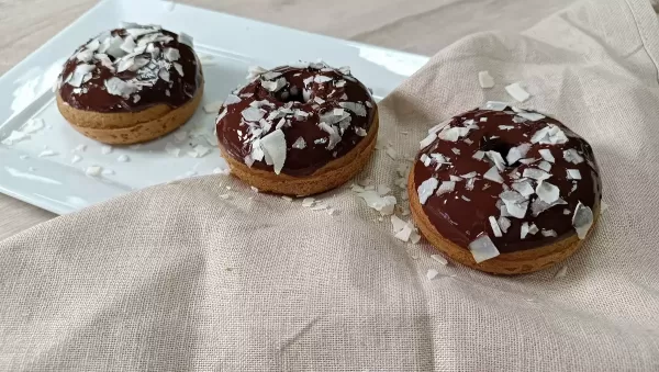 VIDEO: Amerikanische Donuts aus dem Ofen